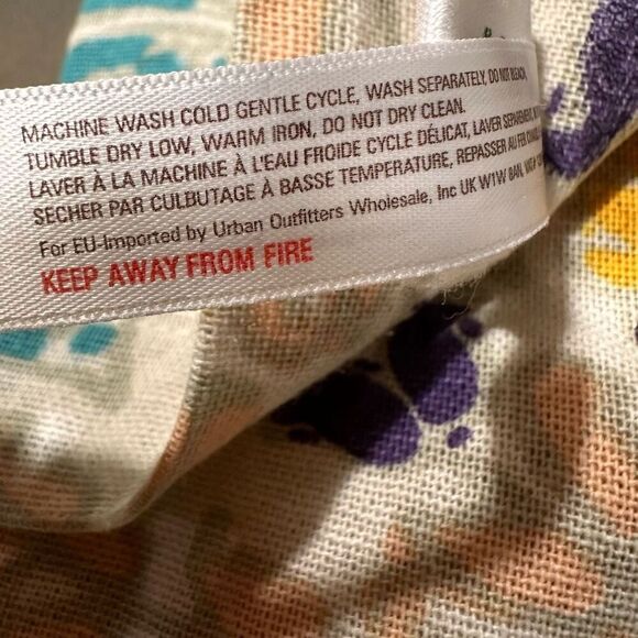 Urban Outfitters Nessa Floral Medallion Sham Set - Picture 8 of 9